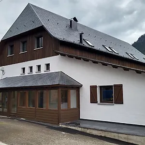 Aran Hostel