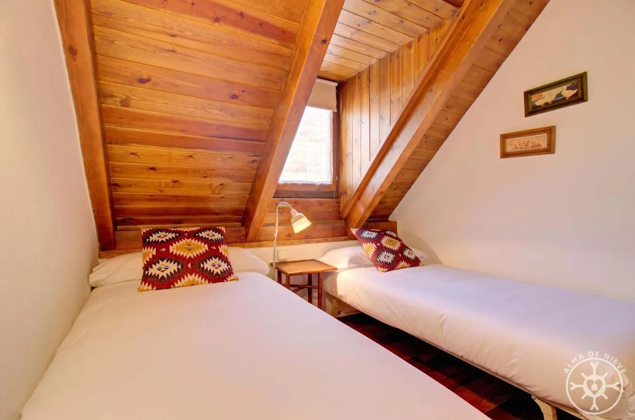 La Solana De Alma De Nieve Apartment Salardu Spain