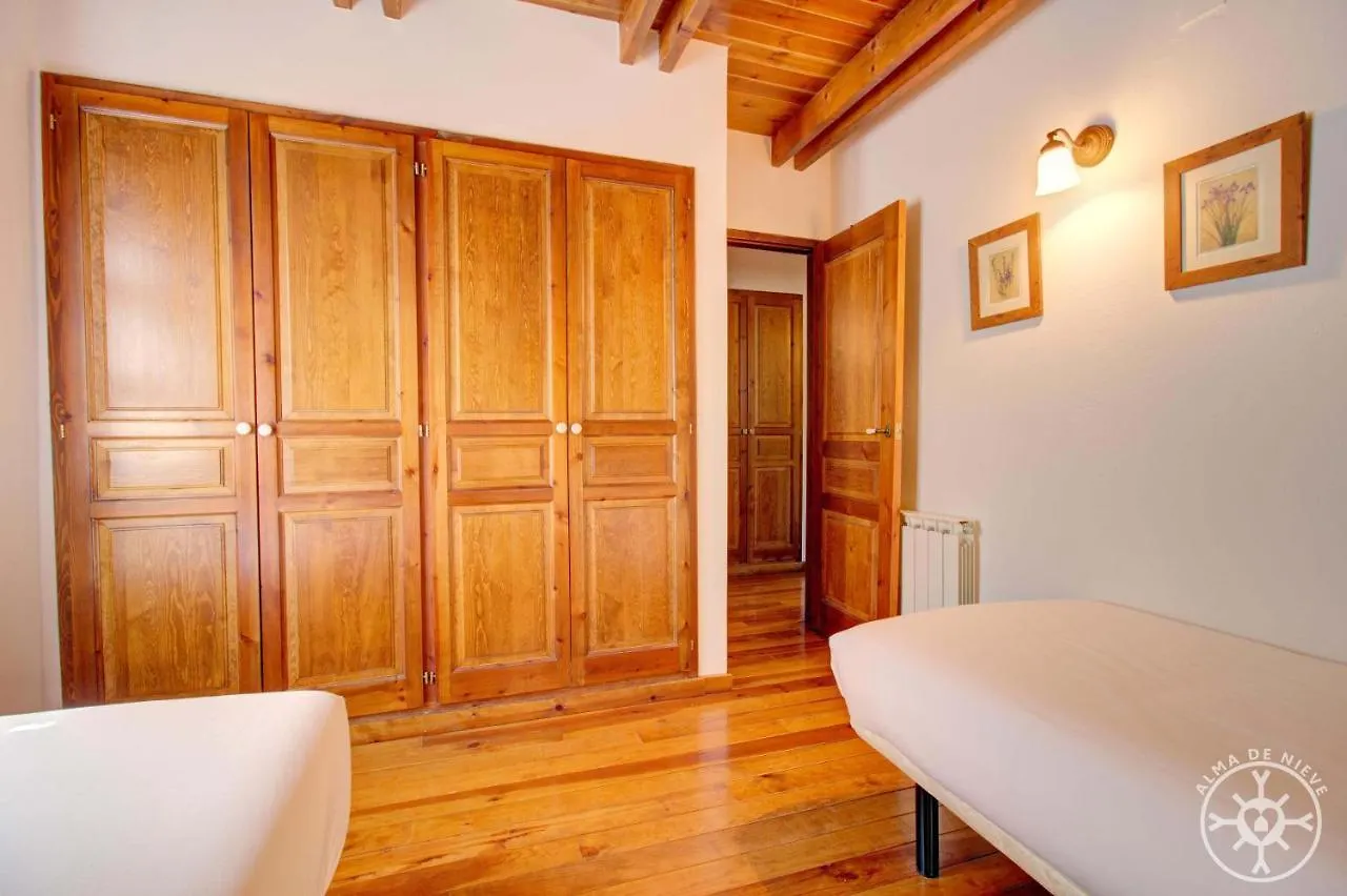 La Solana De Alma De Nieve Apartment Salardu Spain