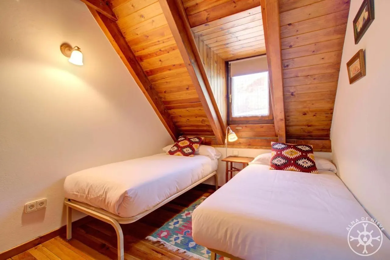 La Solana De Alma De Nieve Apartment Salardu Spain